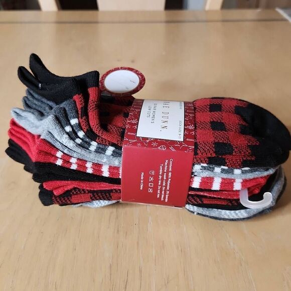 Rae Dunn Christmas socks women's low cut 10 pairs - Picture 2 of 5